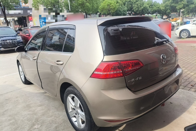 Volkswagen Golf 2016 car image #7