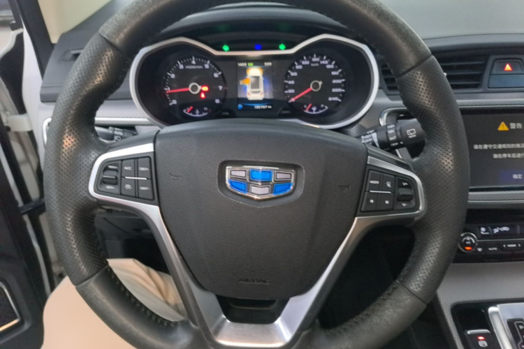 GEELY Emgrand GS 2016 car image #11