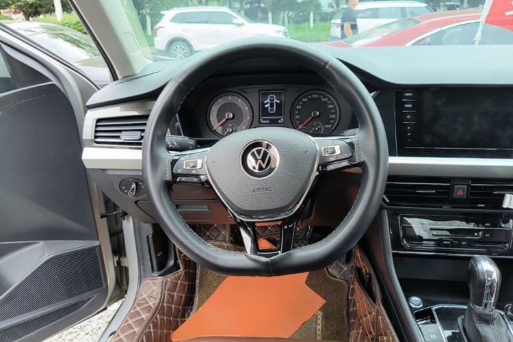 Volkswagen Lavida 2020 #11 Volkswagen Lavida 2020 car image #11