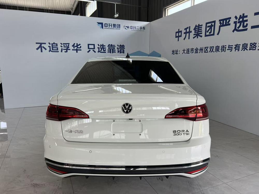 Volkswagen Bora 2022 car image #4