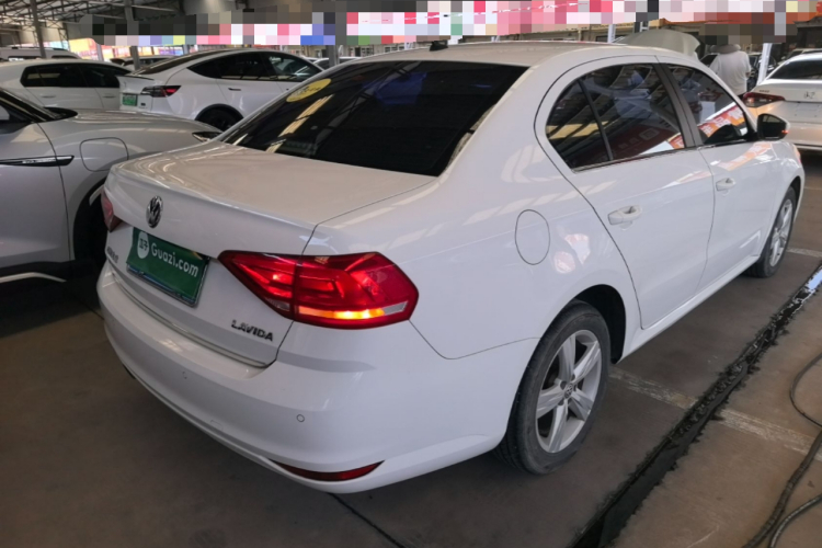 Volkswagen Lavida 2019 car image #7