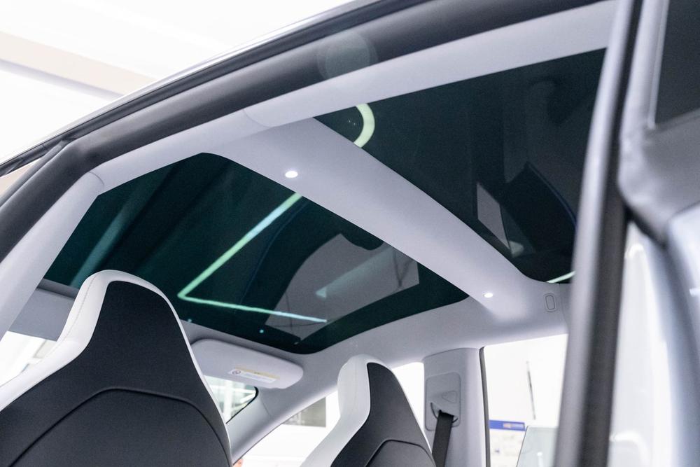 Tesla Model 3 2026 car image #14