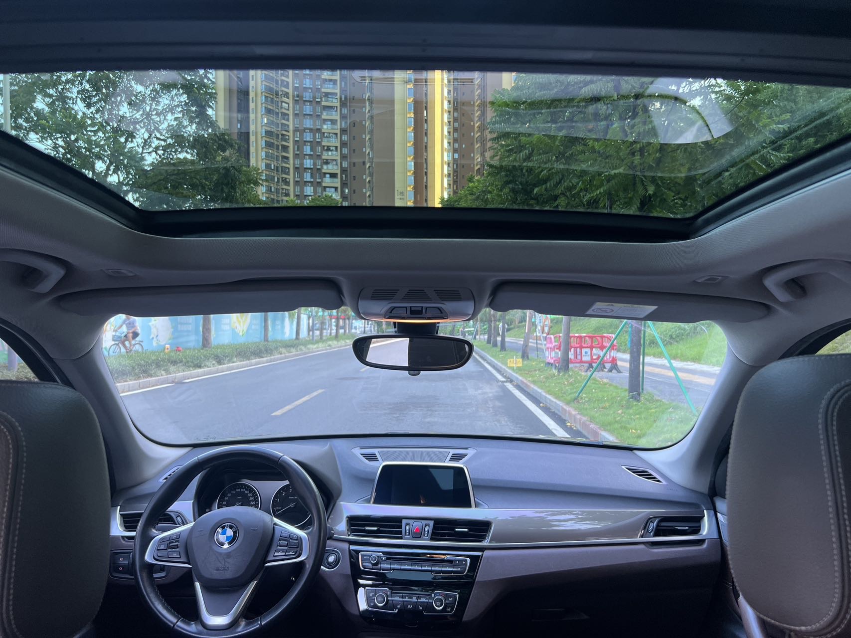 BMW X1 New Energy 2018 imagen de coche #8