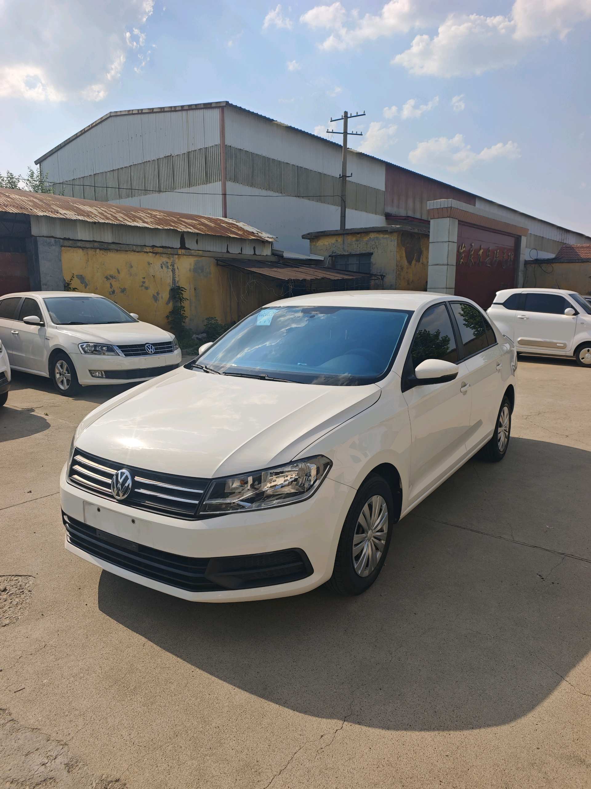 Volkswagen Santana 2018 car image 