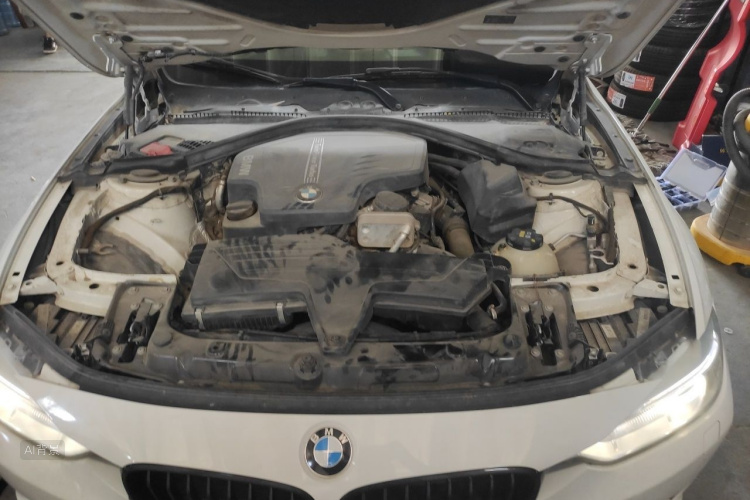 BMW 3 Series 2015 car image #22