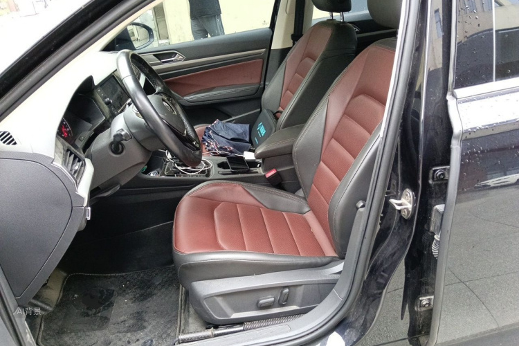 Volkswagen Lavida 2020 car image #17