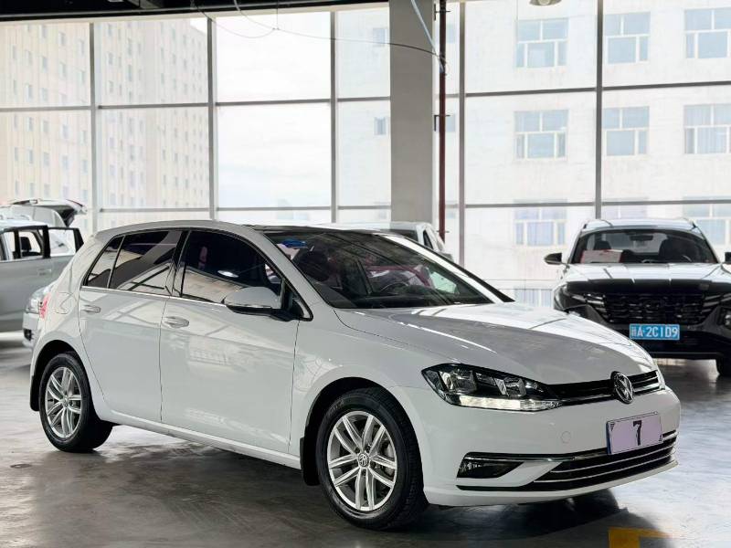Volkswagen Golf 2018 #3 Volkswagen Golf 2018 صورة سيارة #3
