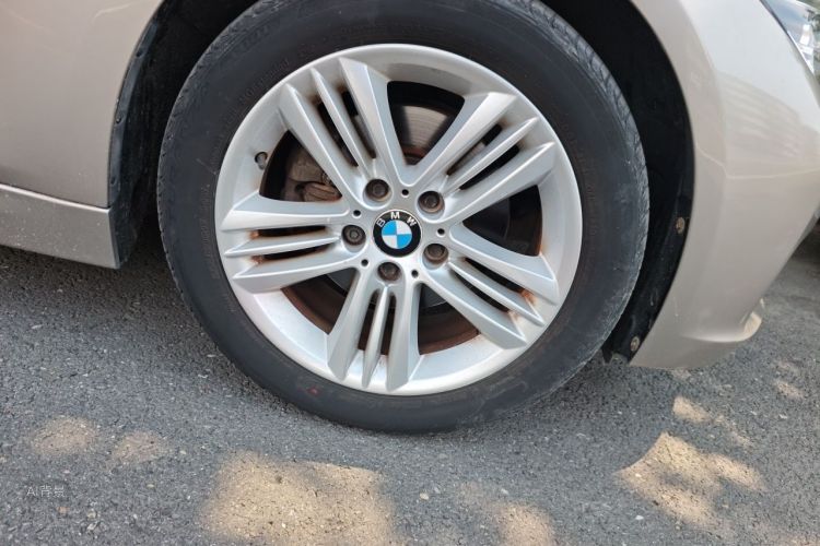 BMW 3 Series 2015 #9 BMW 3 Series 2015 car image #9