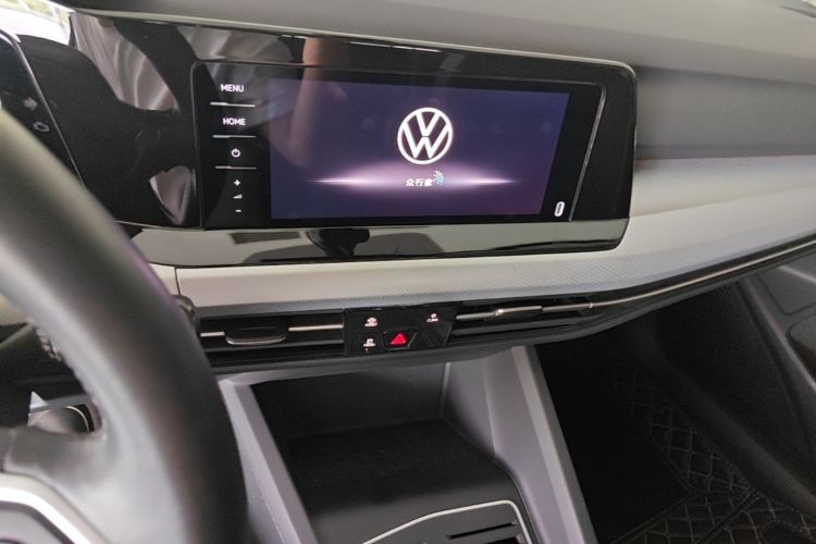 Volkswagen Golf 2021 #13 Volkswagen Golf 2021 car image #13