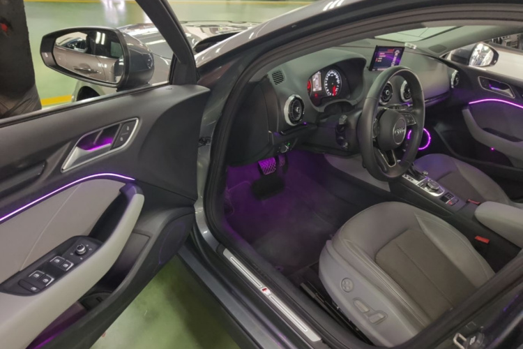 Audi A3 2020 immagine di auto #16