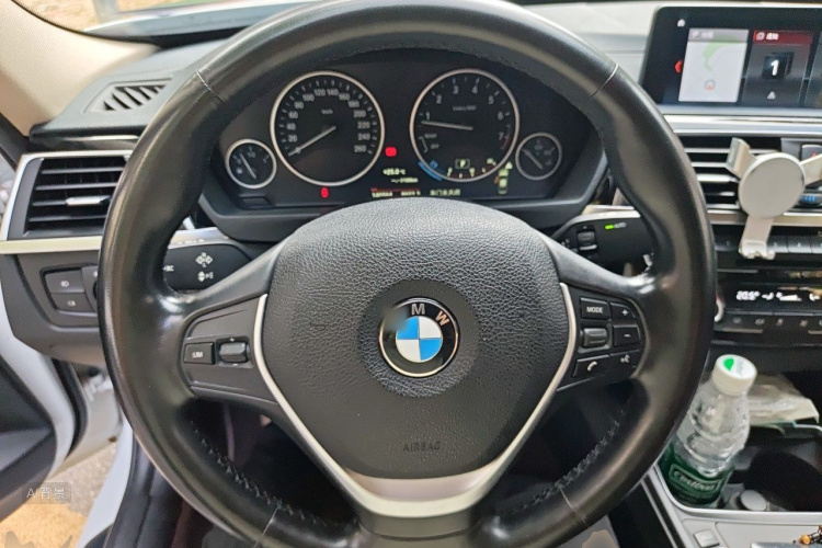 BMW 3 Series 2018 #12 BMW 3 Series 2018 car image #12