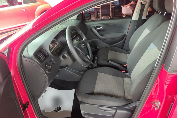 Volkswagen Polo 2016 #15 Volkswagen Polo 2016 car image #15
