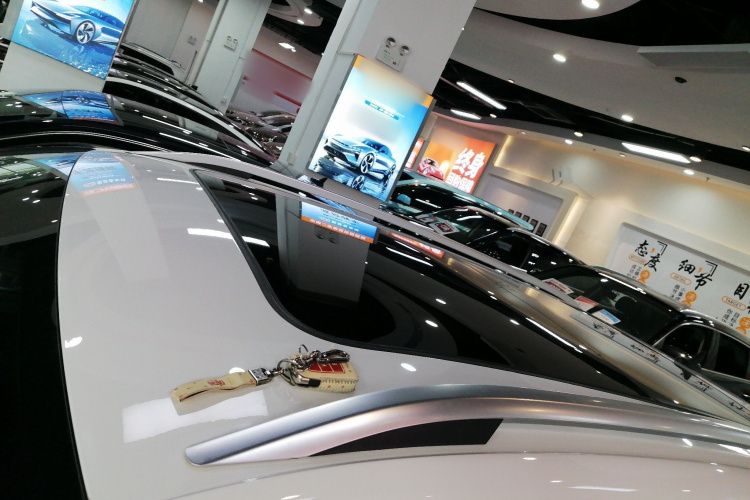 Volkswagen Tharu 2021 immagine di auto #26