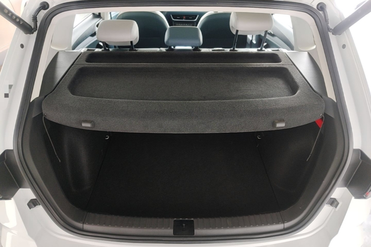 Volkswagen Tharu 2024 car image #19