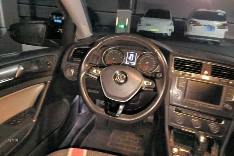 Volkswagen Golf 2017 car image #12