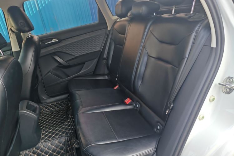 Volkswagen Tharu 2020 immagine di auto #17