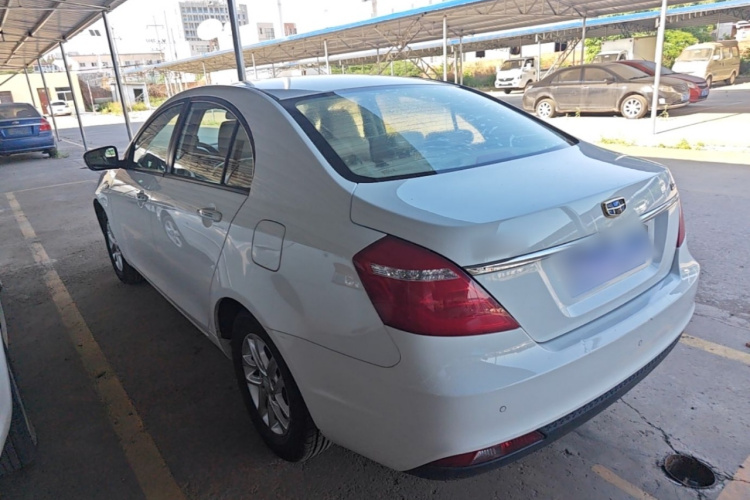 GEELY Emgrand 2018 car image #5