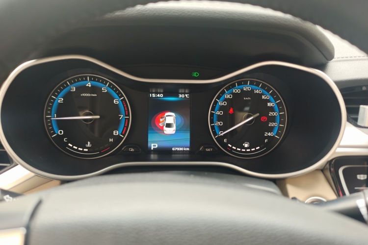 GEELY Emgrand 2018 immagine di auto #12