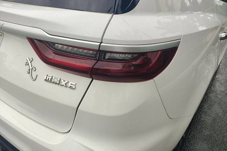 GEELY Vision X6 2020 car image #8