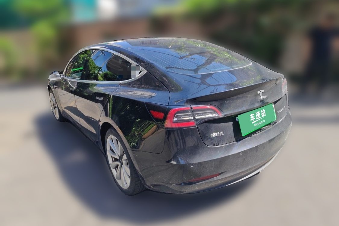 Tesla Model 3 2020 car image #3