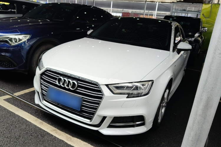 Audi A3 2019 #2 Audi A3 2019 car image #2