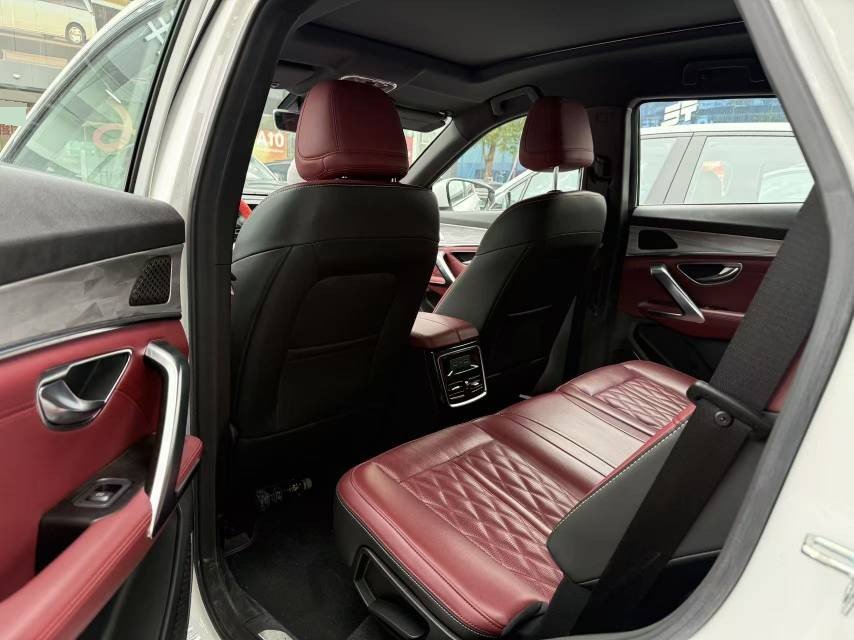 Jetour X70 PLUS 2024 #9 Jetour X70 PLUS 2024 car image #9