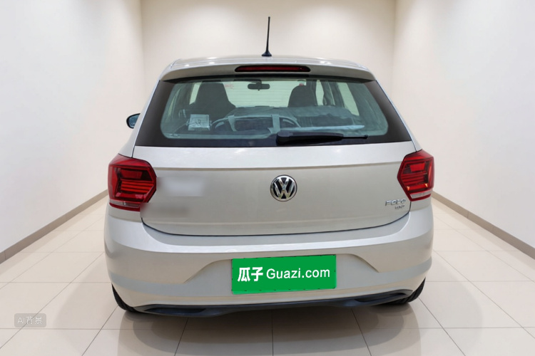 Volkswagen Polo 2020 car image #6