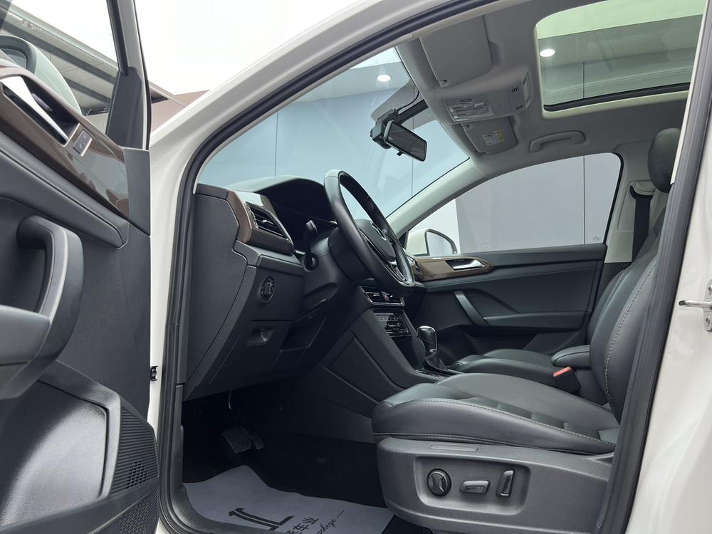 Volkswagen Tharu 2022 car image #20