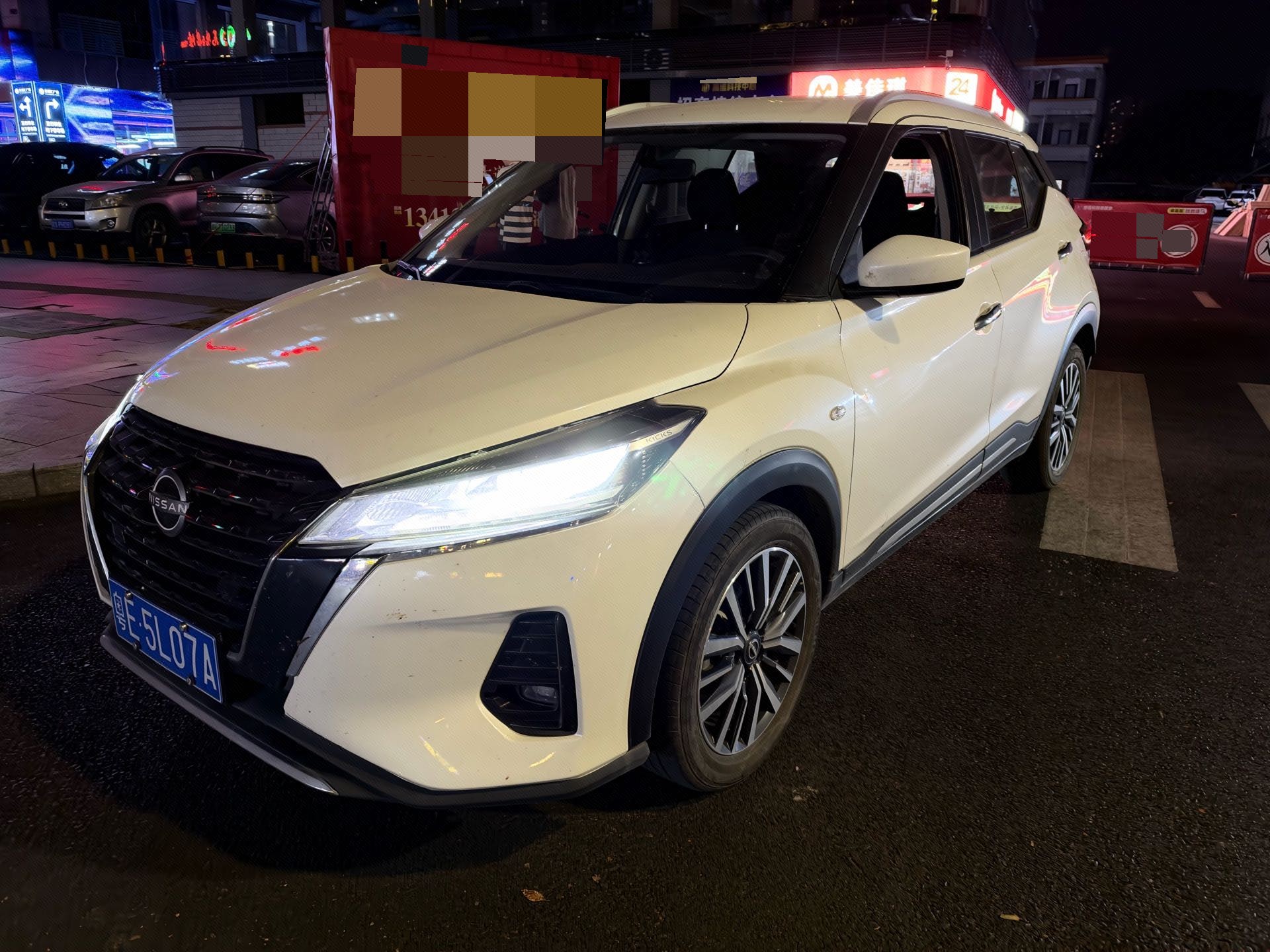 Nissan Kicks 2024 car image 