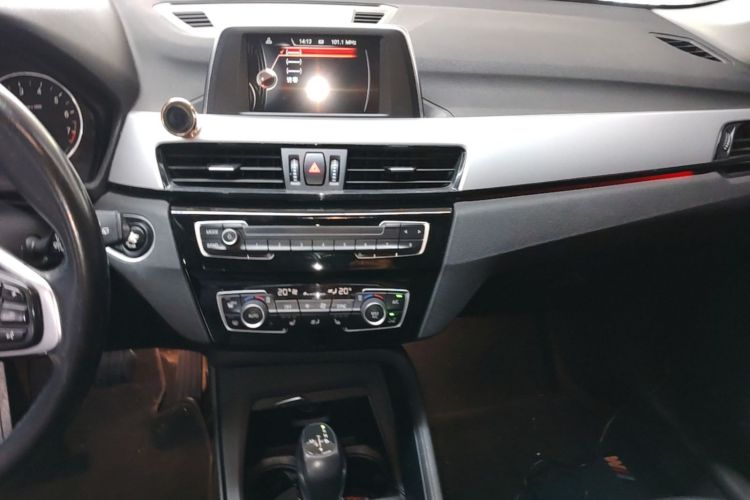 BMW X1 2017 #13 BMW X1 2017 car image #13