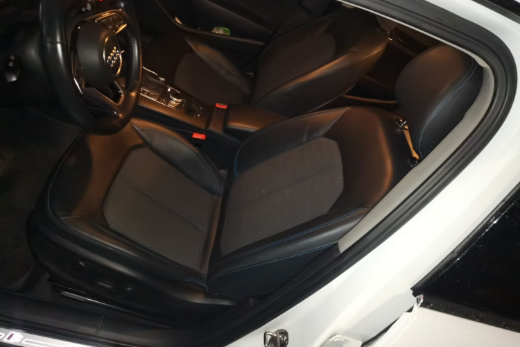 Audi A3 2019 #19 Audi A3 2019 immagine di auto #19