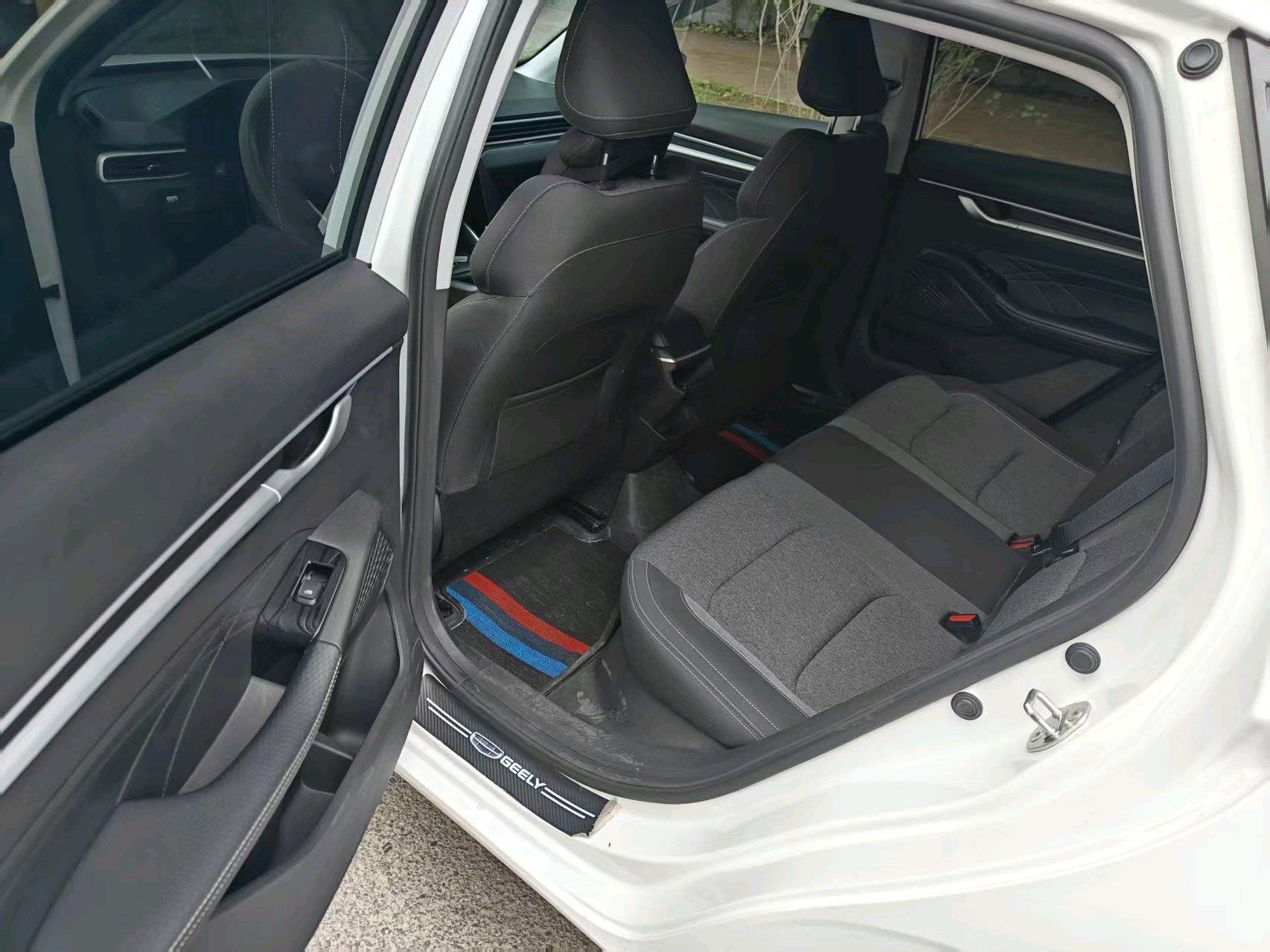 GEELY Emgrand 2024 #7 GEELY Emgrand 2024 car image #7