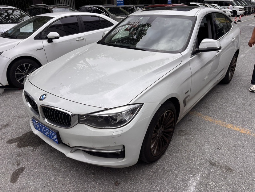 BMW 3 Series GT 2016 BMW 3 Series GT 2016 car image