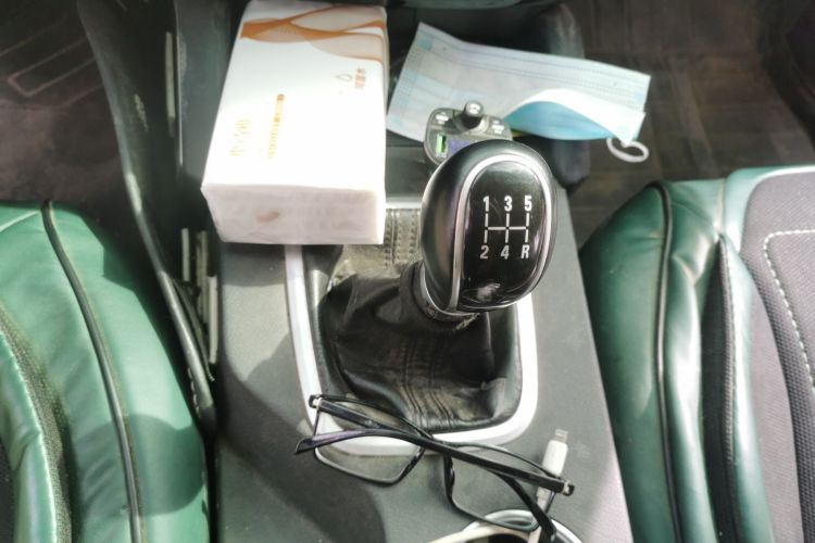 GEELY Vision X6 2017 car image #14