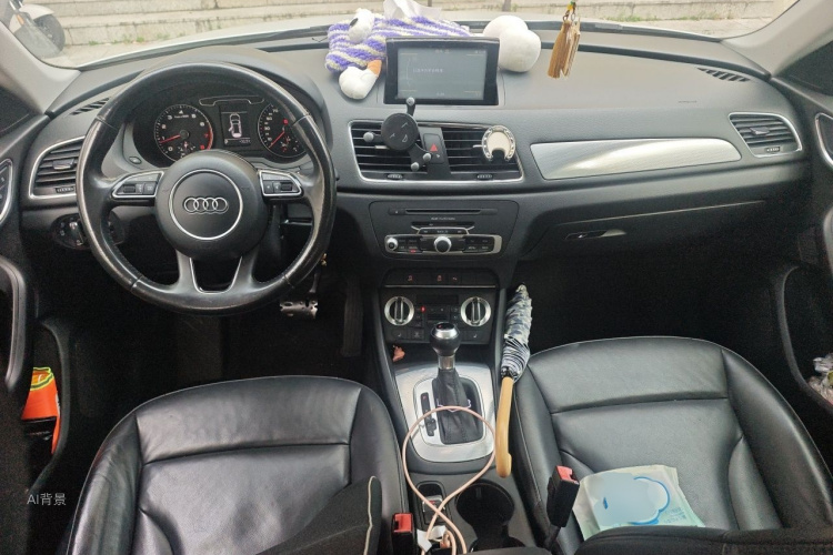 Audi Q3 2014 immagine di auto #11