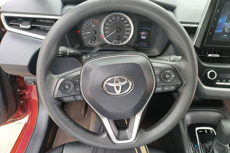 Toyota Corolla 2020 car image #11