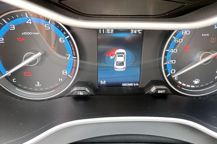 GEELY Emgrand 2019 #12 GEELY Emgrand 2019 car image #12