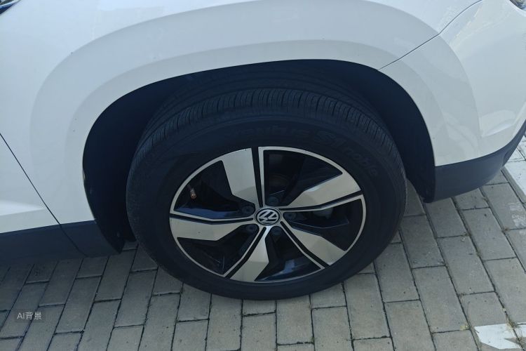 Volkswagen Tharu 2019 car image #9
