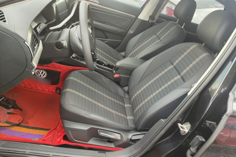 Volkswagen Lavida 2019 car image #15