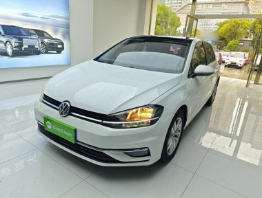 Volkswagen Golf 2018 car image 
