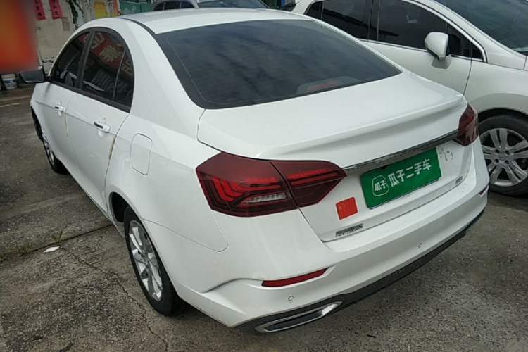 GEELY Emgrand 2022 car image #5