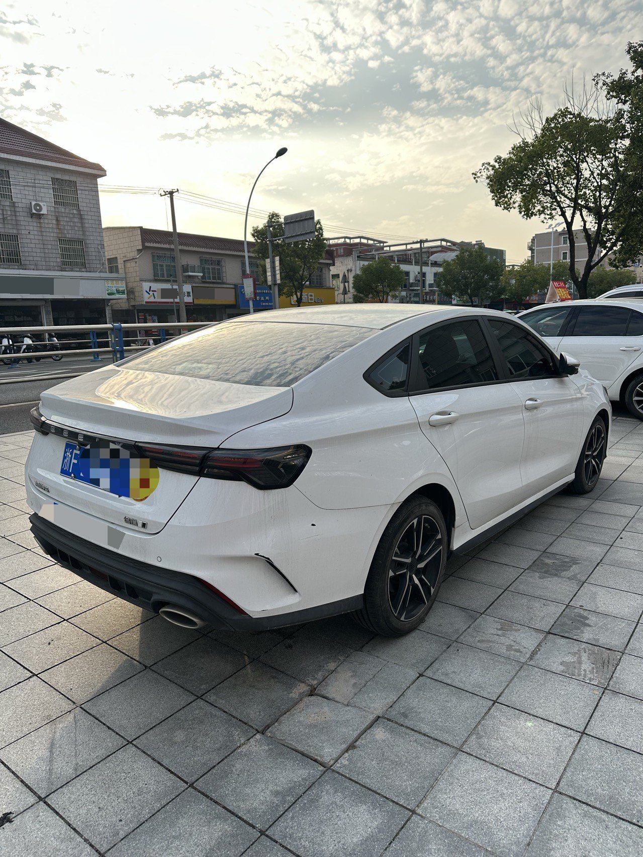 2025 immagine di auto #4