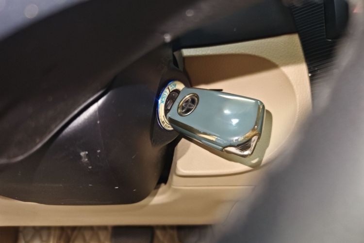 Toyota Corolla 2015 #9 Toyota Corolla 2015 immagine di auto #9
