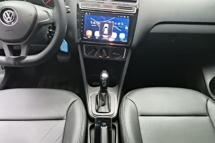 Volkswagen Polo 2015 #14 Volkswagen Polo 2015 car image #14