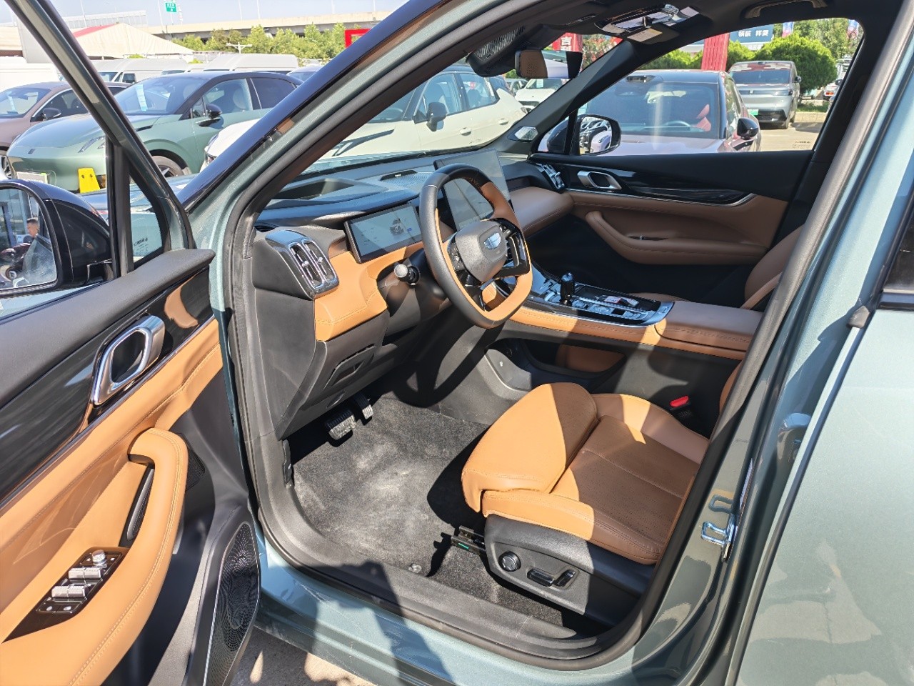 GEELY Boyue L 2025 #5 GEELY Boyue L 2025 imagen de coche #5