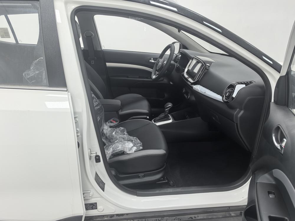 2026 #14 2026 imagem de carro #14