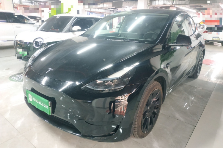 Tesla Model Y 2022 #2 Tesla Model Y 2022 car image #2