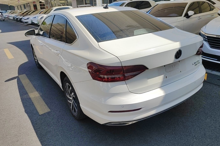 Volkswagen Lavida 2022 car image #5