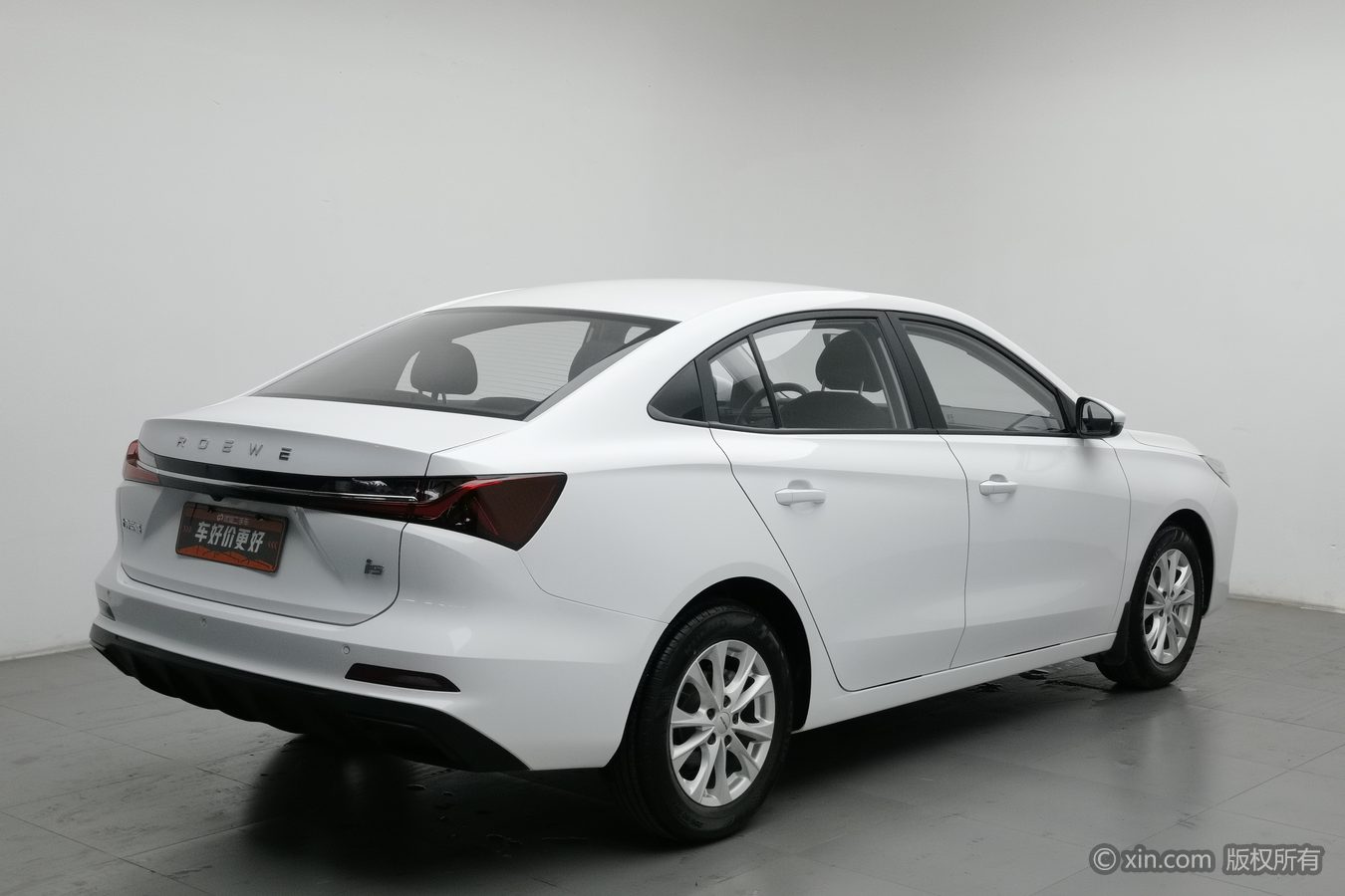 Roewe i5 2024 #3 Roewe i5 2024 car image #3