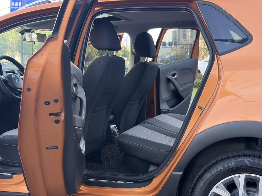Volkswagen Polo 2016 #10 Volkswagen Polo 2016 car image #10